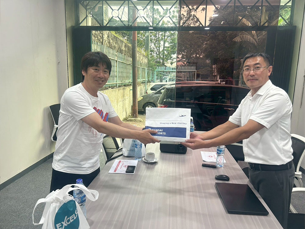 外国人材を積極的に受け入れています